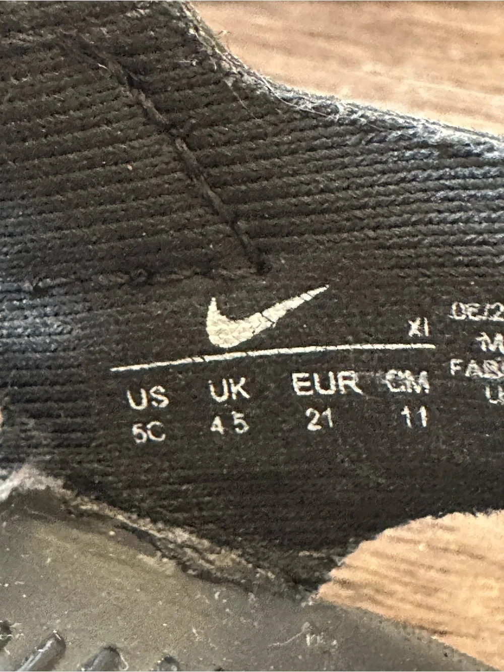 Nike Kids Black Water Sandals - size 5 Toddler